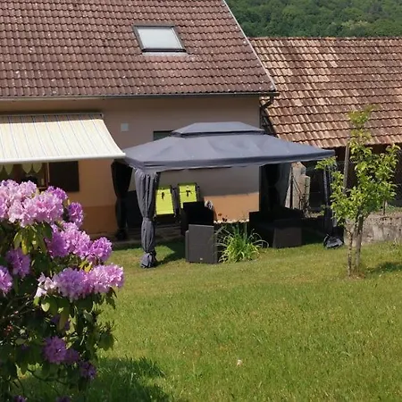 Maison De Tatie Holiday home Luttenbach-pres-Munster