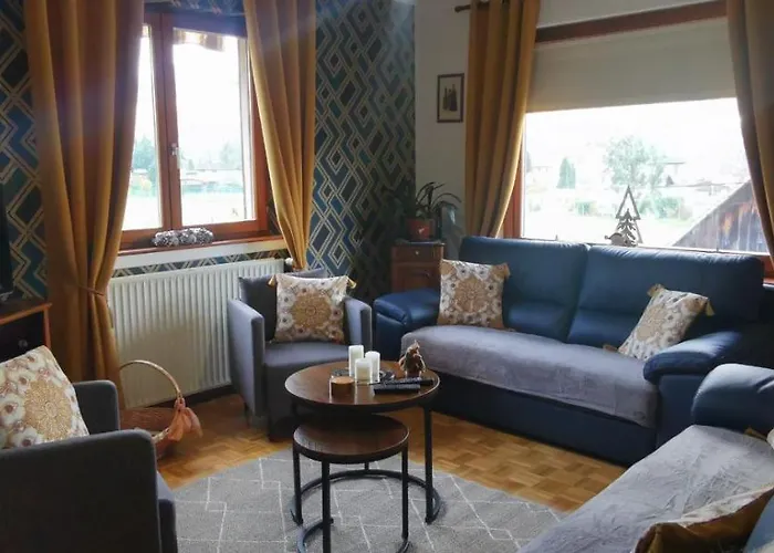 Maison De Tatie Nyaraló *