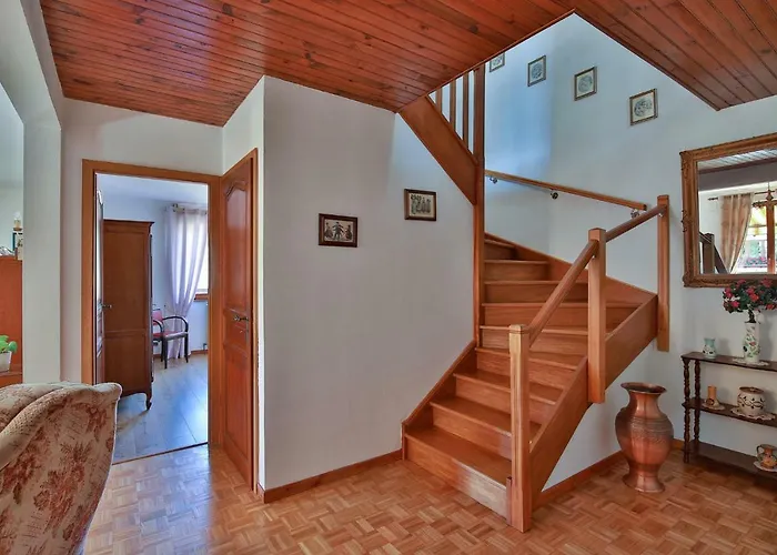 Maison De Tatie Nyaraló *